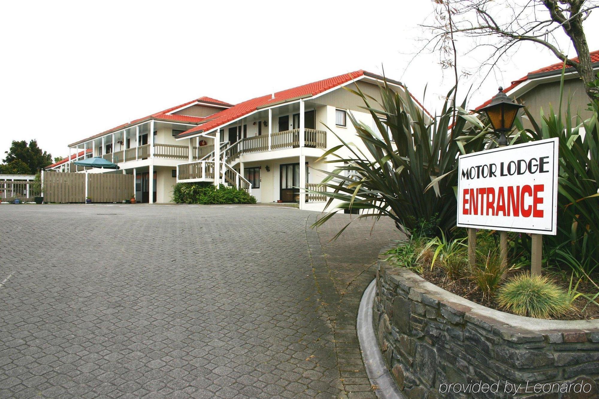 Summit Motor Lodge Тауранга Екстер'єр фото